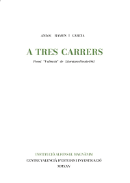 A TRES CARRERS